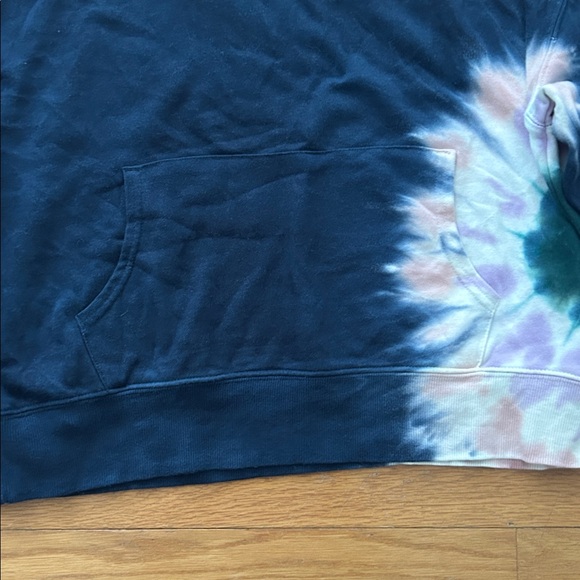 Wildfox Hadley Tie Dye Hoodie Sweatshirt - Picture 5 of 12